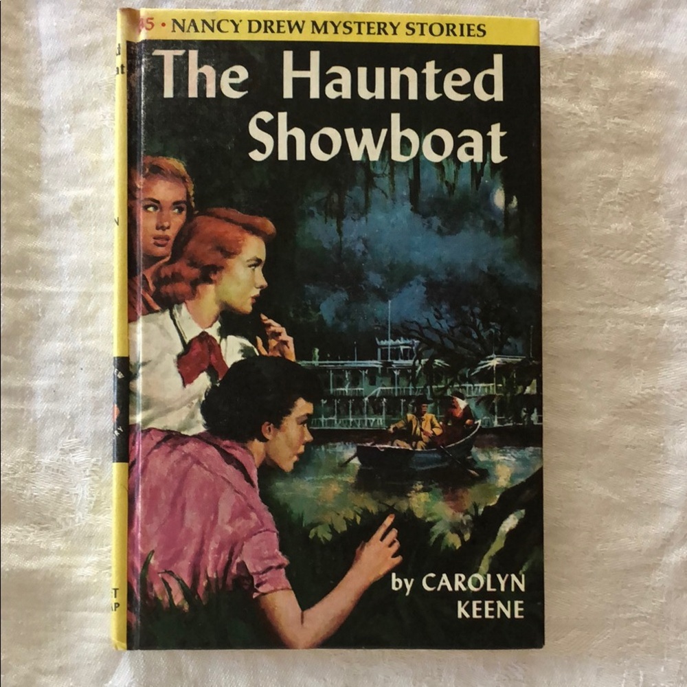 Nancy Drew Mystery The Haunted Showboat by Carolyn Keene